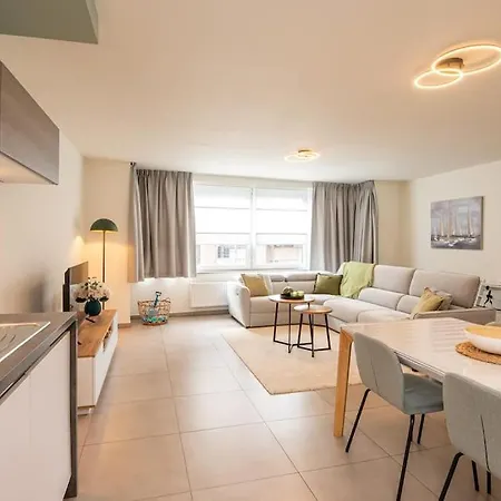 Stijlvol Genieten Pal In Het Centrum Apartament